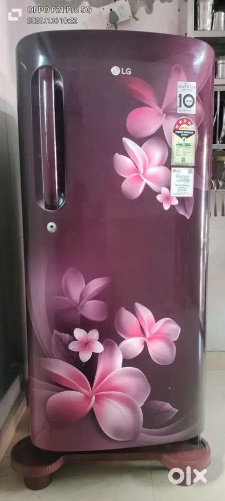 LG refrigerator New condition 2 years old. No any scratches on fridge