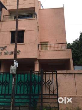 INDEPENDENT HOUSE