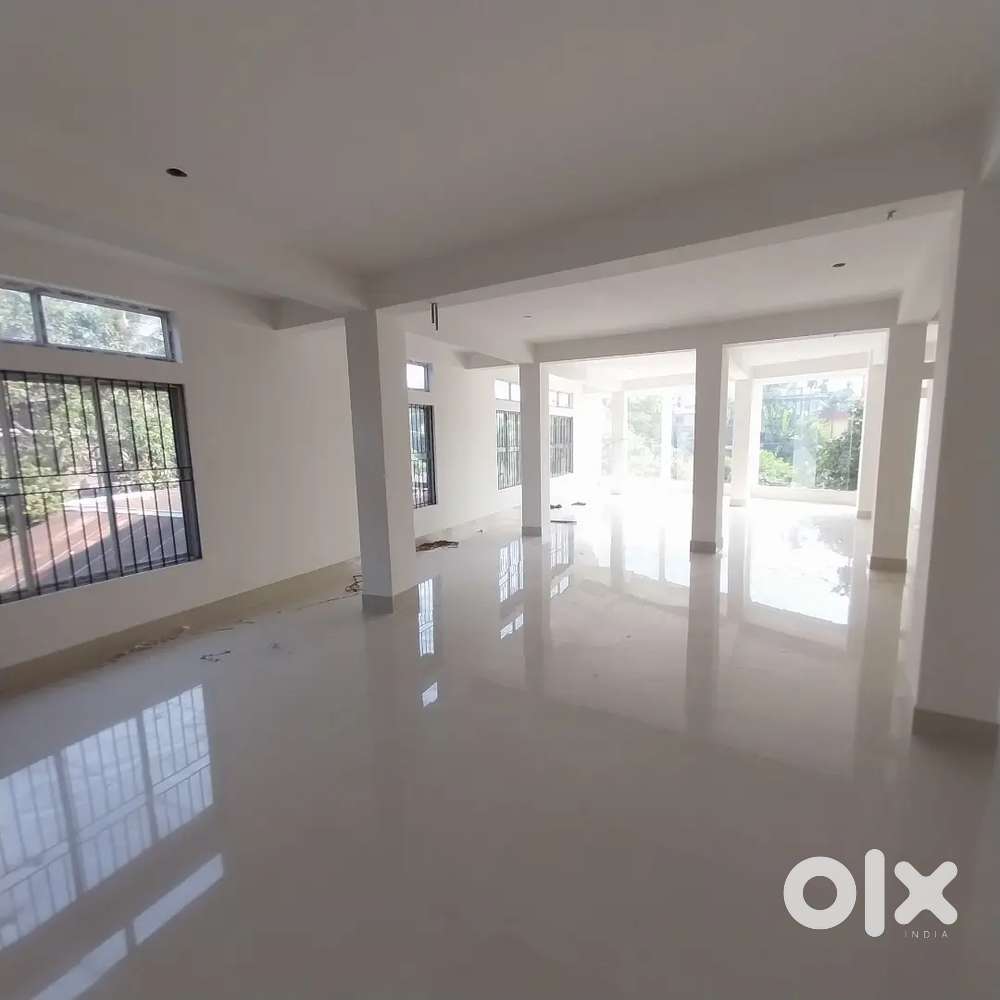 NEW 1500SQFT FOR SHOWROOM/OFFICE JAYANAGAR