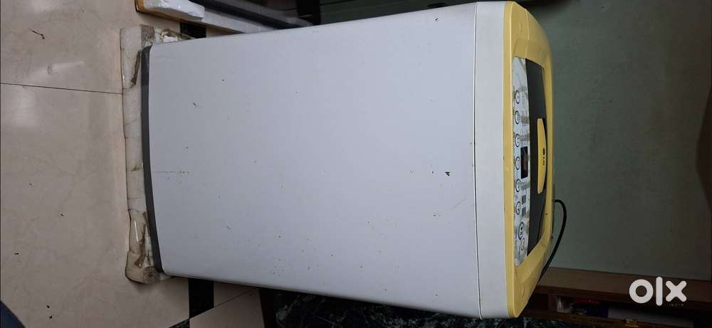 LG 7.0kg fully automatic washing machine top load
