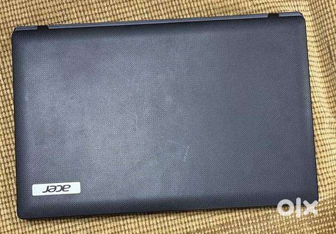 LAPTOP ACER I3 4GB RAM, 300GB HARD DISK