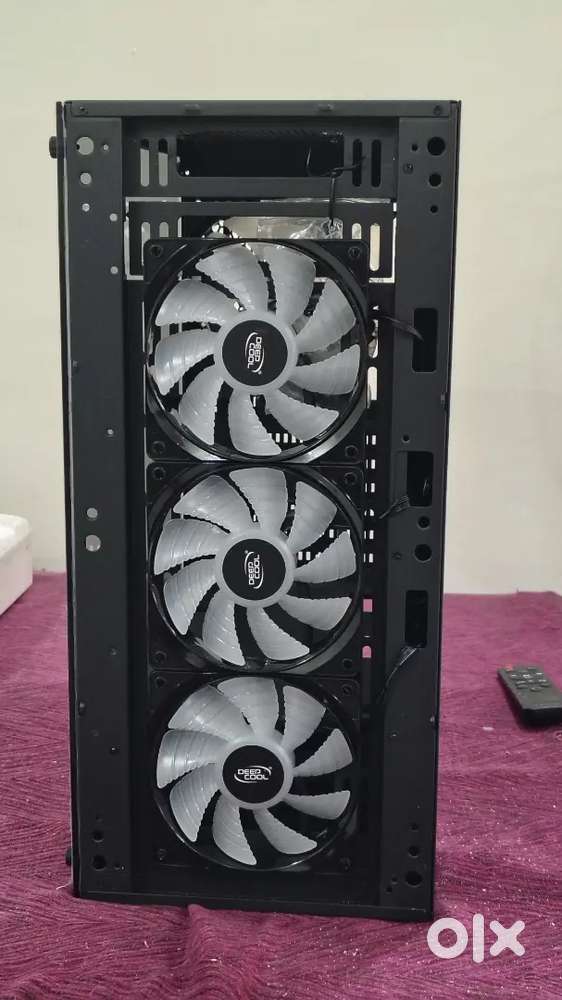 2 Unused PC Cabinets – DeepCool & PcCooler  Tempered Glass  RGB Fans
