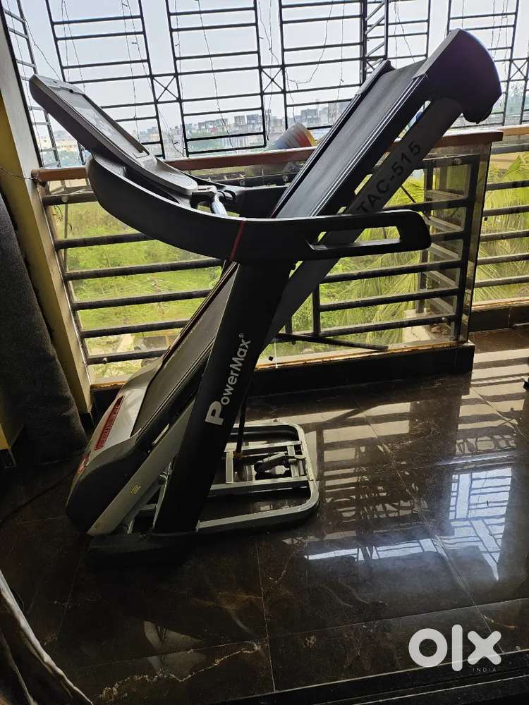 Trademill on Sale with stabilizer