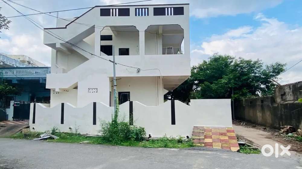 House for sale in bank colony Yellamma gutta Nizamabad