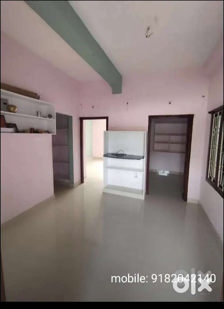 A floor for rent