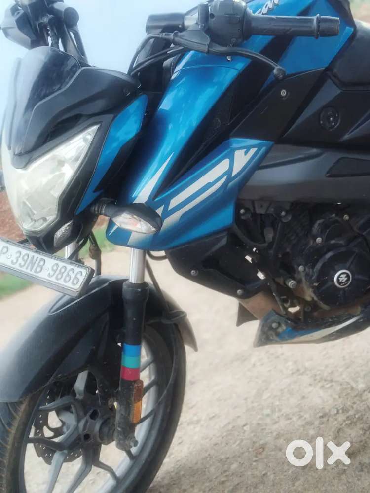 NS 125 Bajaj company Pulsar