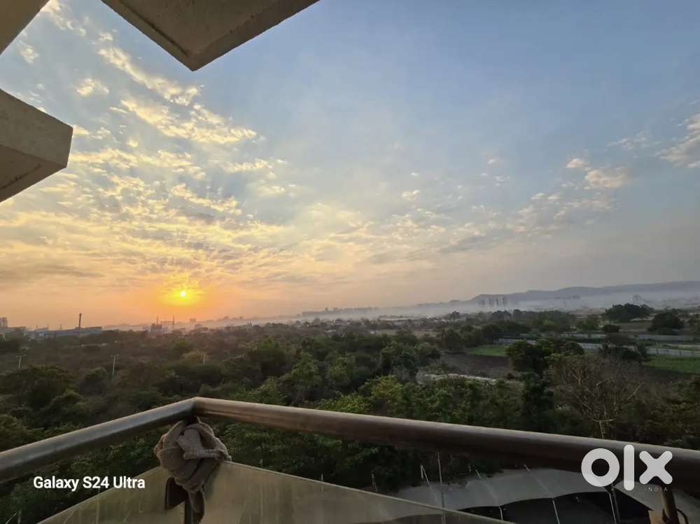 1 room in a luxury Society at 13,333/- per month no brokerage,