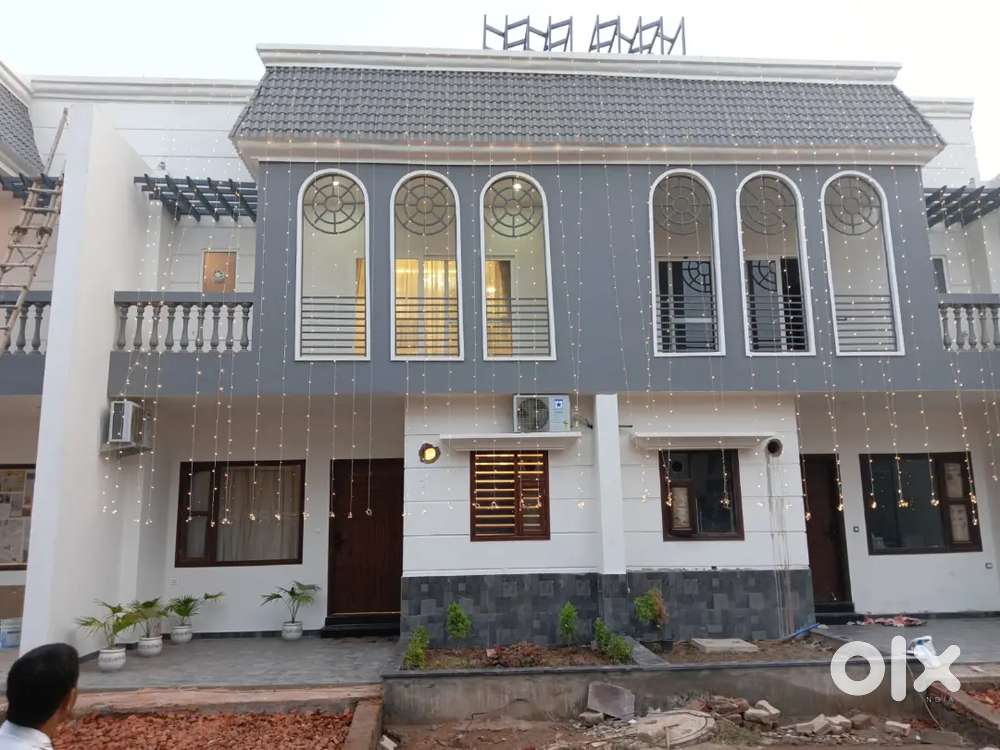 Discover independent ultra-luxury 3BHK duplex villas situated on High-