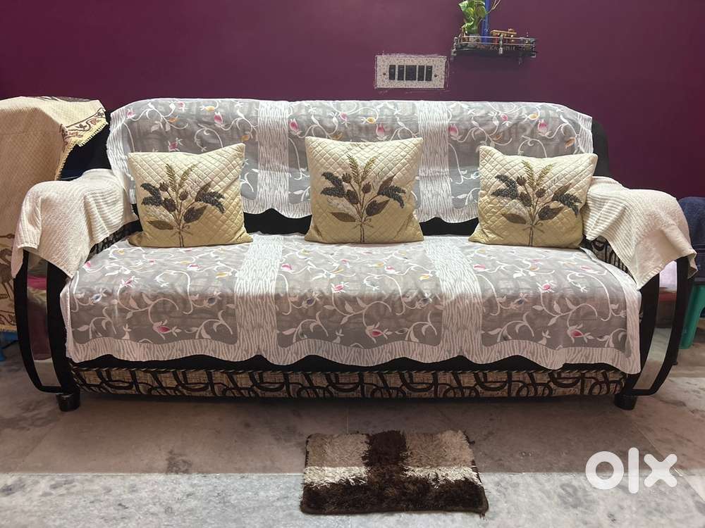 3 seater sofa