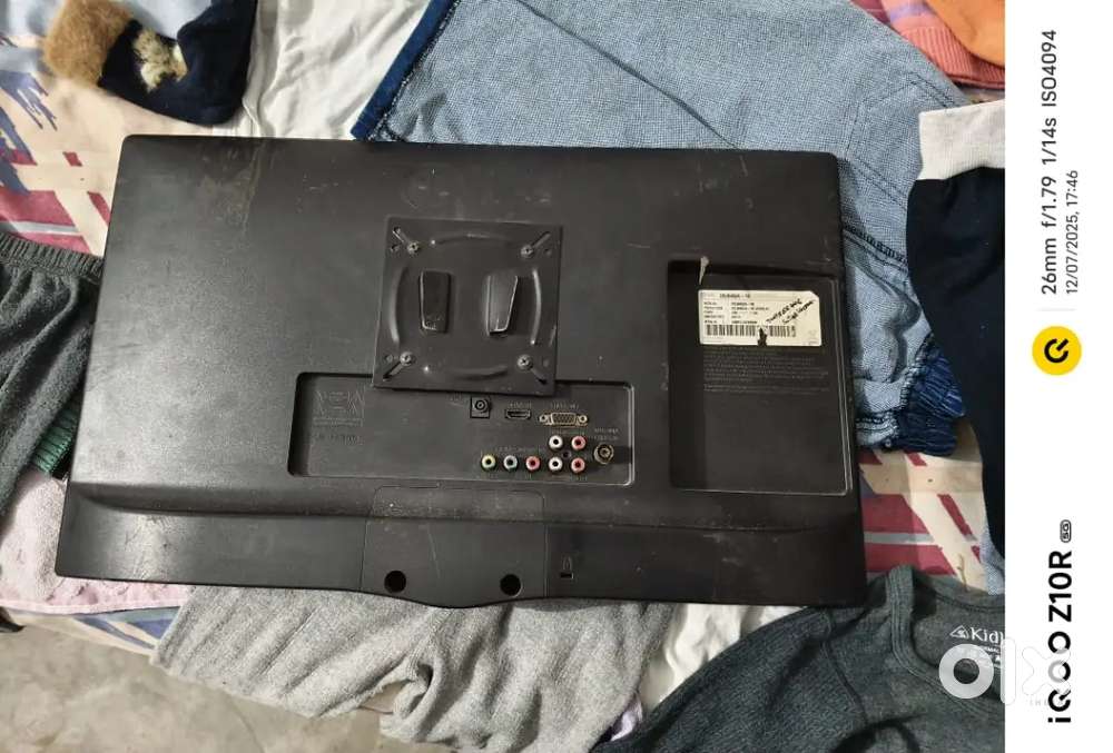 LG TV 24inche ,Adopter and remote