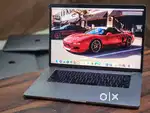 Apple Macbook Pro i9 16GB Ram 512GB Apple SSD 15.4 Inch Retina Display