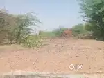 Plot me foundation hai washroom tank complete hai