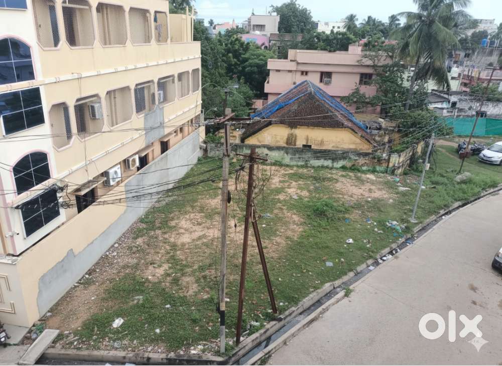 Residential SW-Facing 5-Cent Plot Near Transport Hub – Chirala.