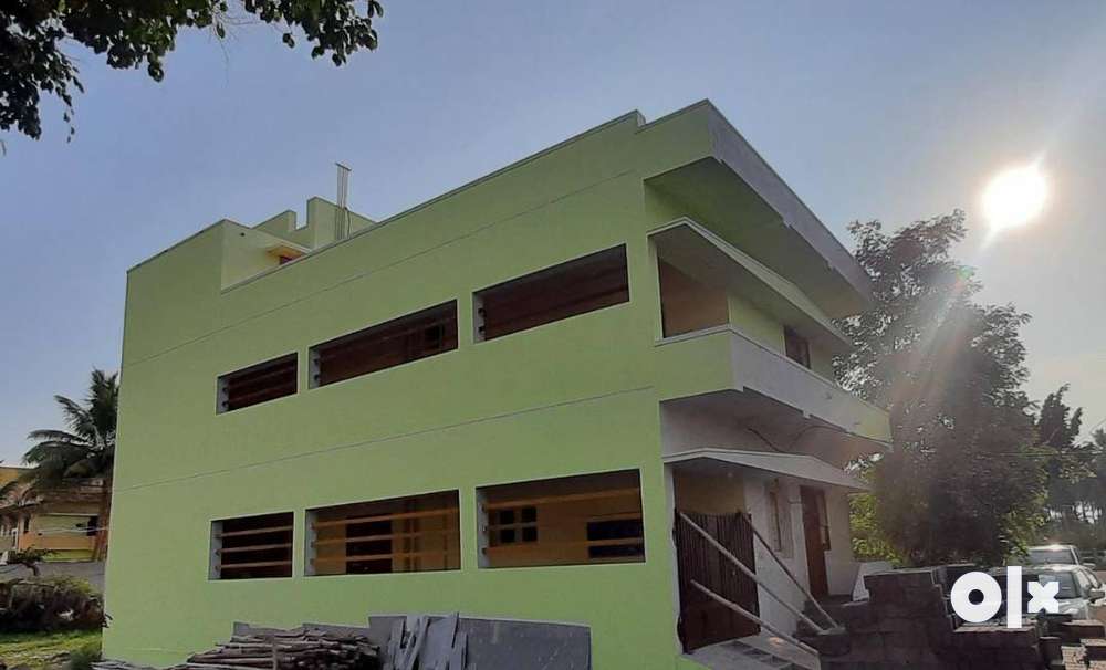 100% Vaastu, Newly constructed (1 year old ) house
