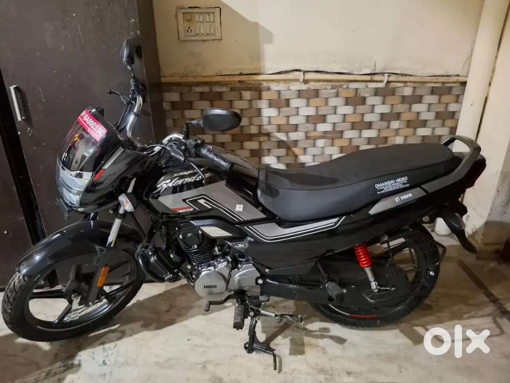 3 Months Old! [Super splendor] [2025 model] - Only 500km Run