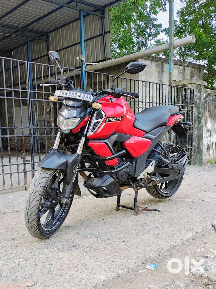 Yamaha FZs V3, 2021, single owner, Dual disk