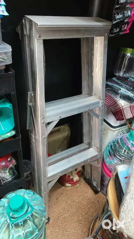 Aluminum Ladder