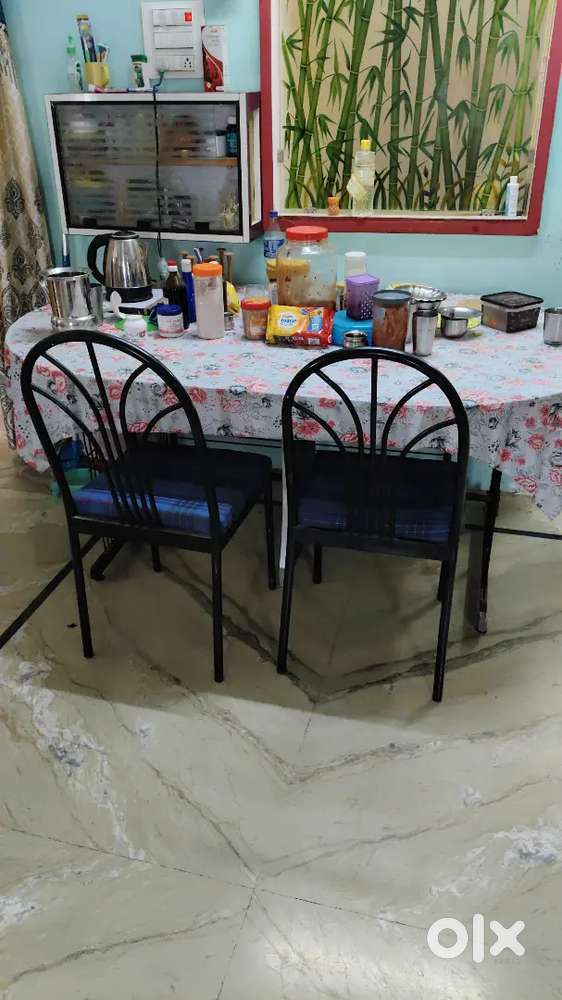 Sofa. And Daining table able