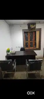 RECEPTIONIST & FRONT OFFICE (FEMALE)