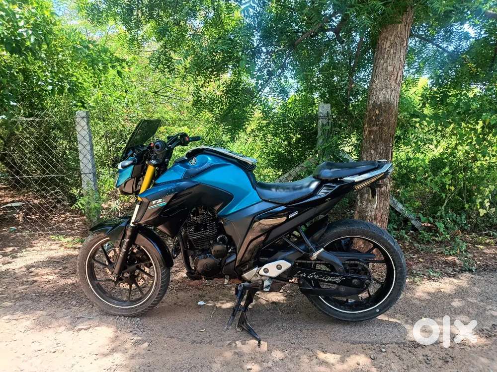 Yamaha FZ (2017)