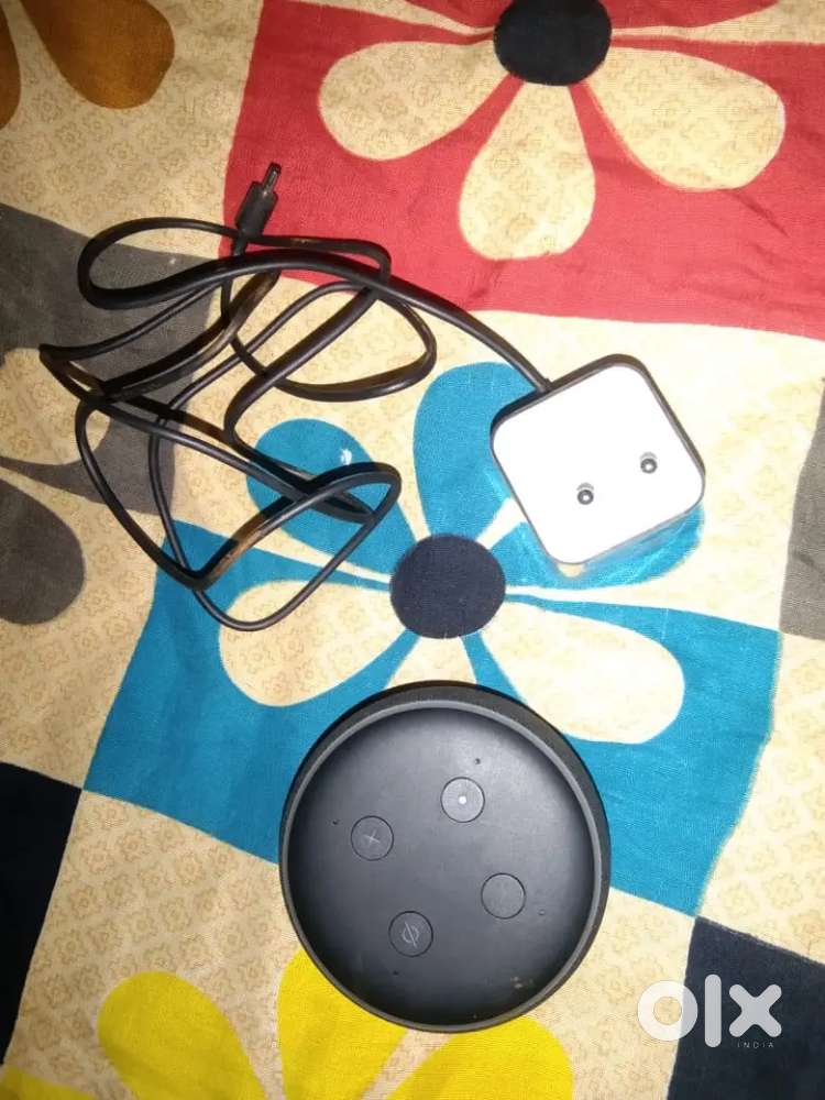 New Amazon Alexa sound with charger