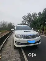 Toyota Fortuner 2015