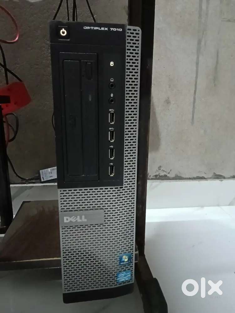 DELL COMPUTER  SET I3 PROCESSOR