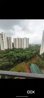 2.5 BHK Open View Flat For Resell In 80 Lakhs In Lakeshore Green