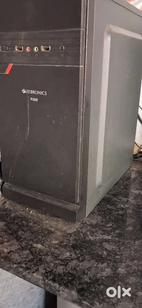 Computer having i3 processor 16 gb ram 512 hard disc