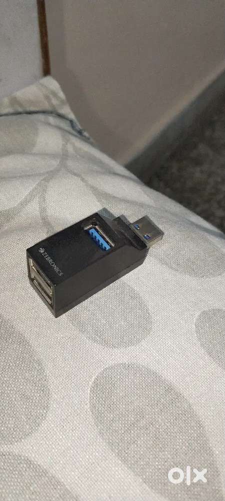 Usb hub  hai ye bilkul new hai