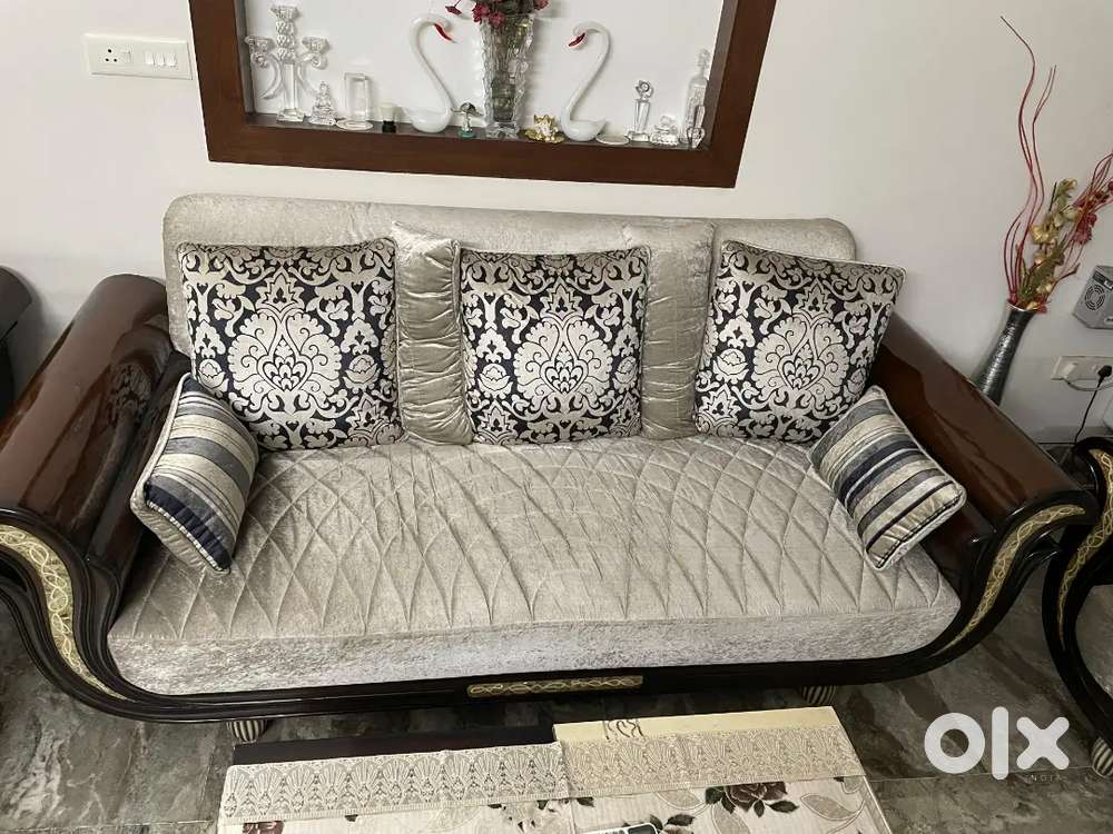 9-seater wooden luxurious sofa