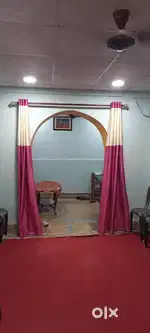 महाराज बाड़े के पास स्थित भाऊ का बाजार जैन मंदिर के सामने 1063 वर्ग फु