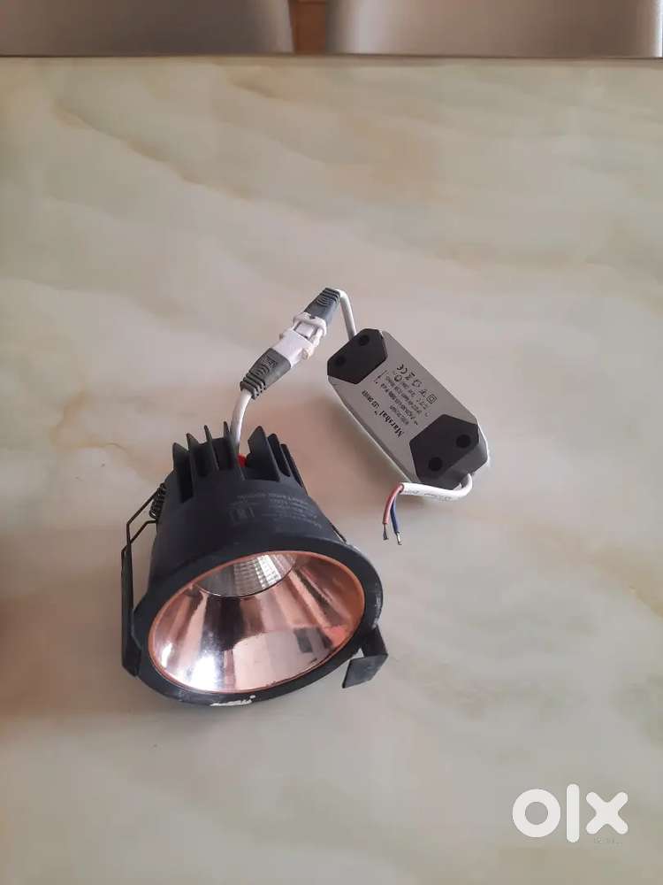10 W warm COB (Chip-on-Board) LED spot
