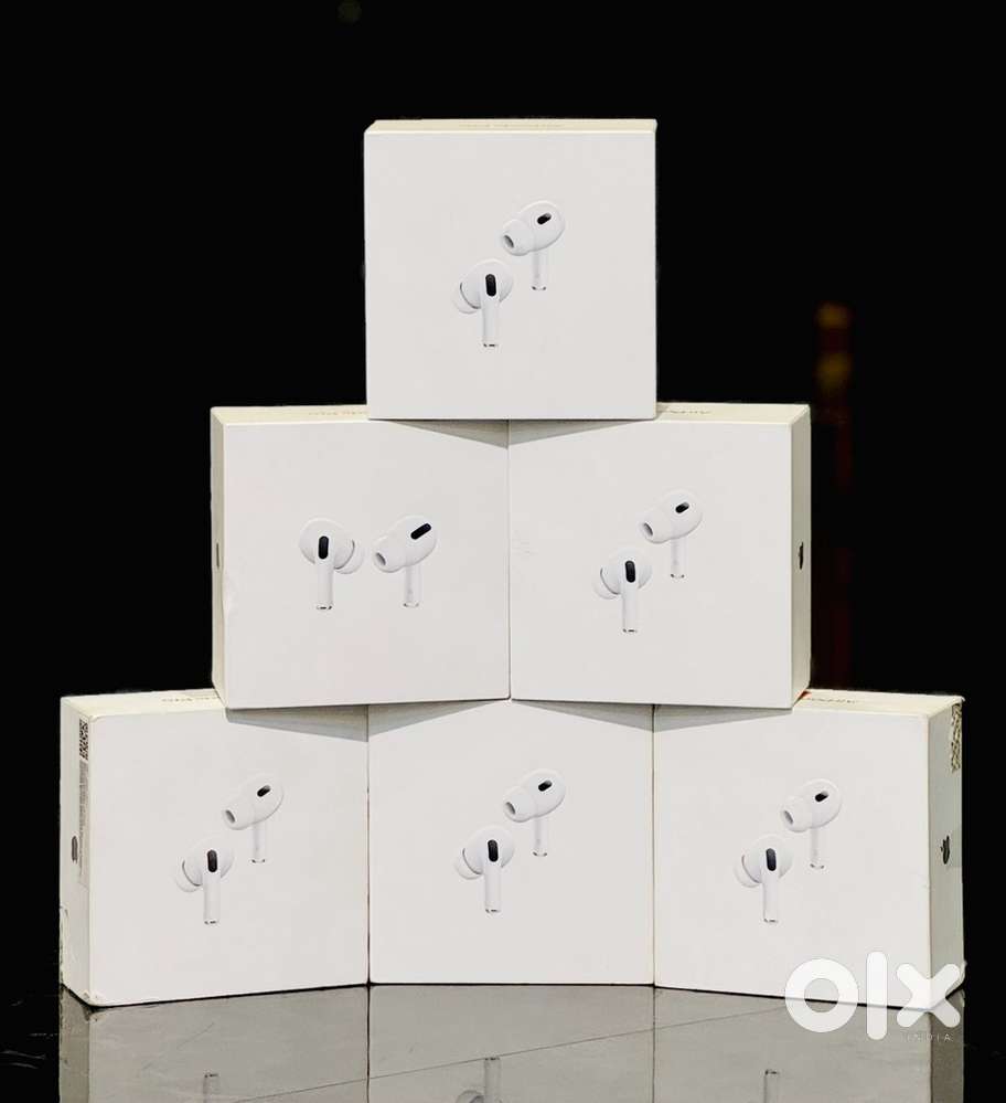 APPLE AIRPODS PRO 3 SEALLED WITH ONE YEAR WARRANTY AND BILL