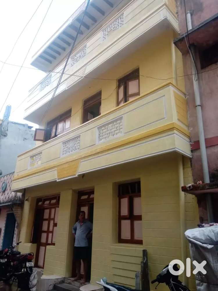Building for running on montly rent basics