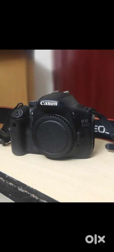Canon 550D DSLR Camera Set