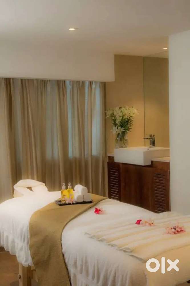 Spa Therapist