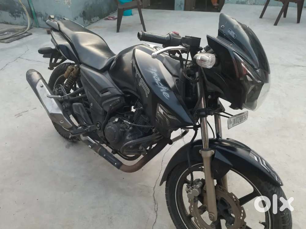 TVS APACHE RTR 180