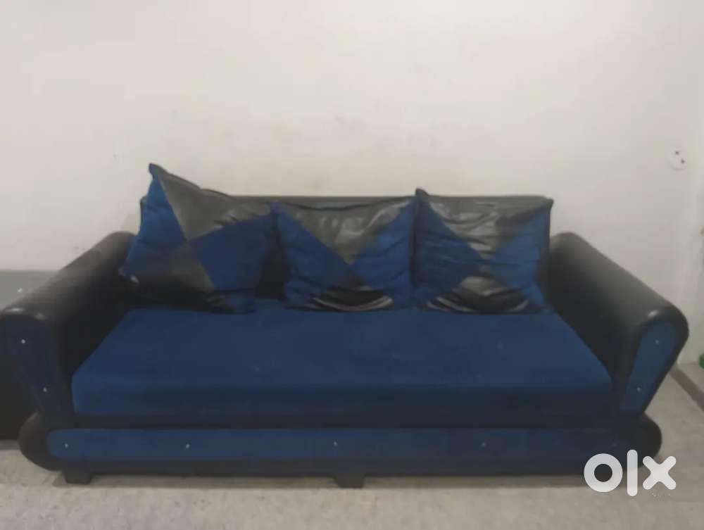 Bhout accha ek dam comfortable