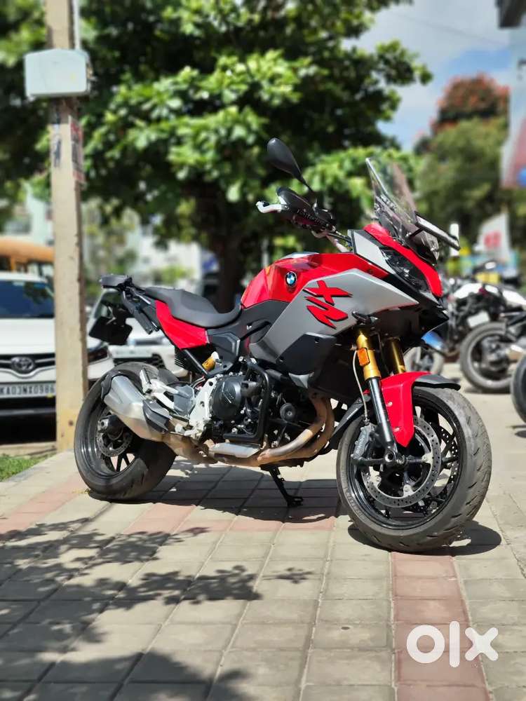 BMW F900 XR