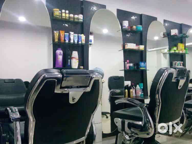 Fem Bewutician and Hair stylists