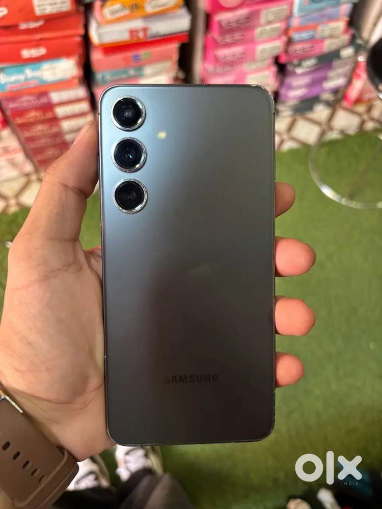 Samsung galaxy S24 plus 12/256gb