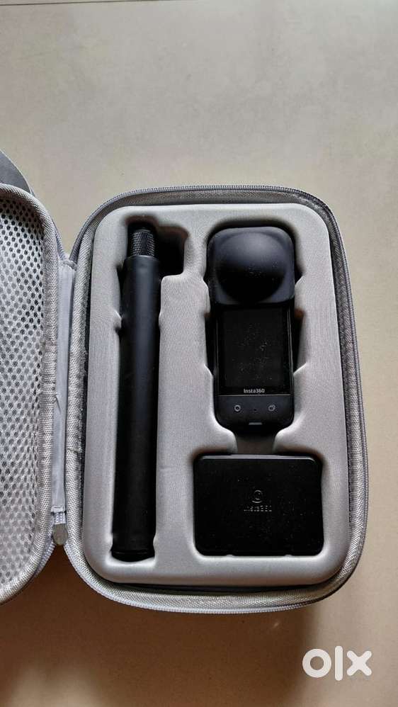 Insta 360 x3 travel kit