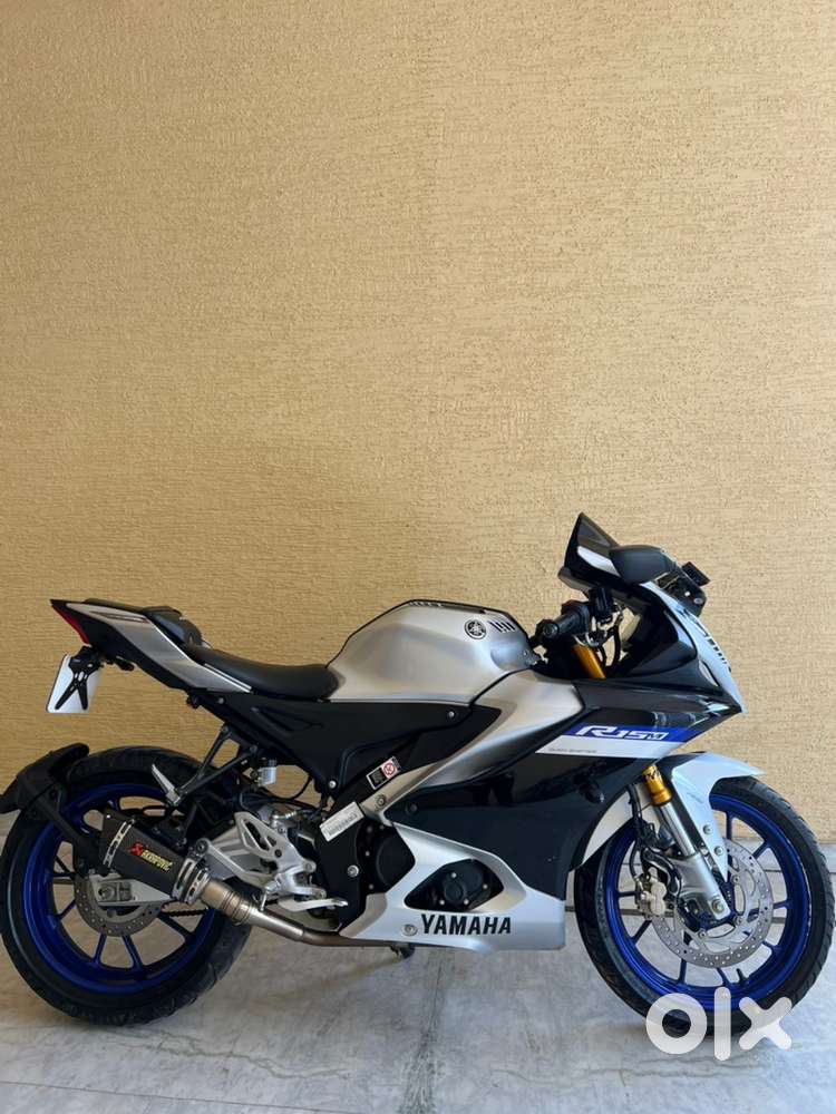 YAMAHA R15 M