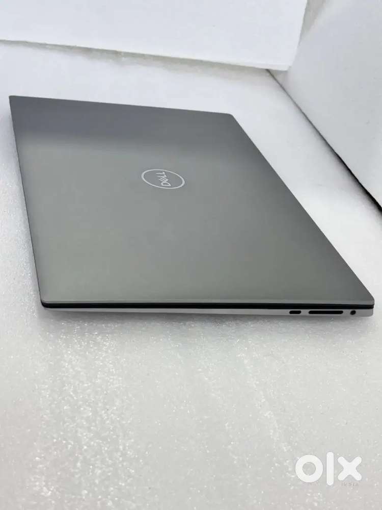 Dell Precision 5560 Workstation Laptop