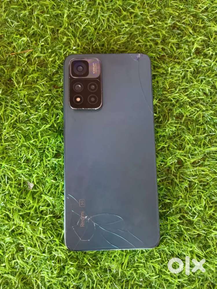 Xiaomi mi 11i hypercharge  6+2/128gb   bil Box camplt