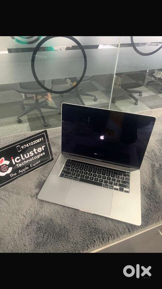 Apple MacBook Pro 16inch i7 2019 A2141 Earphone Port Not Work Warranty