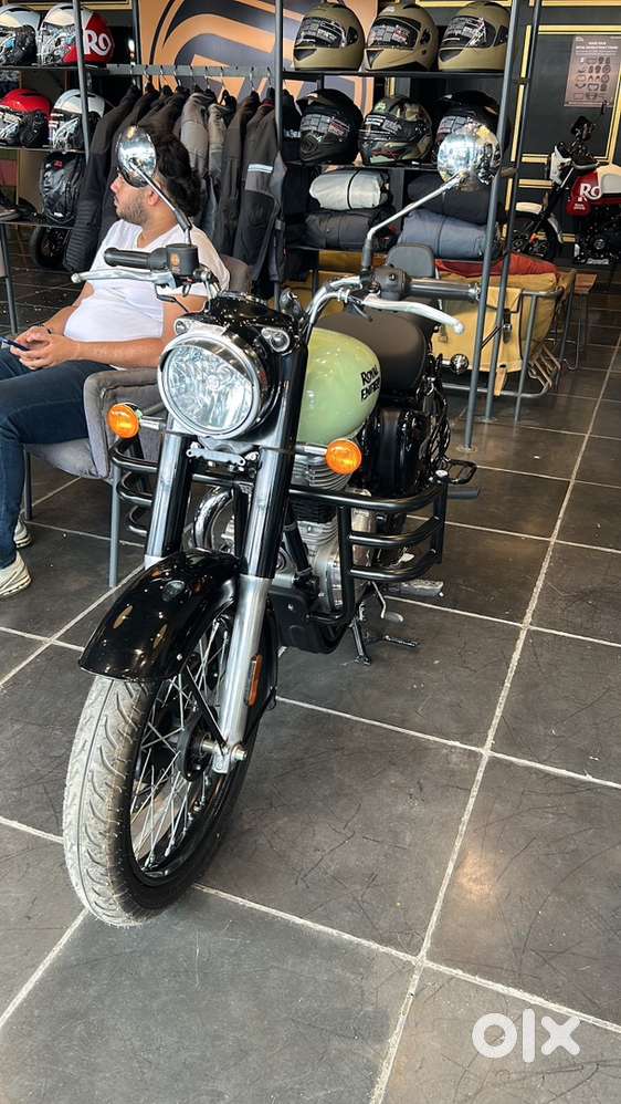 Bullet Classic 350 - 2023