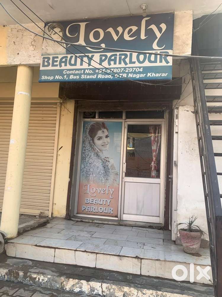 Shop cum residence 11 *30,corner shop near bus stand GTB nagar kharar