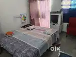 2 BHK flat only gilrs